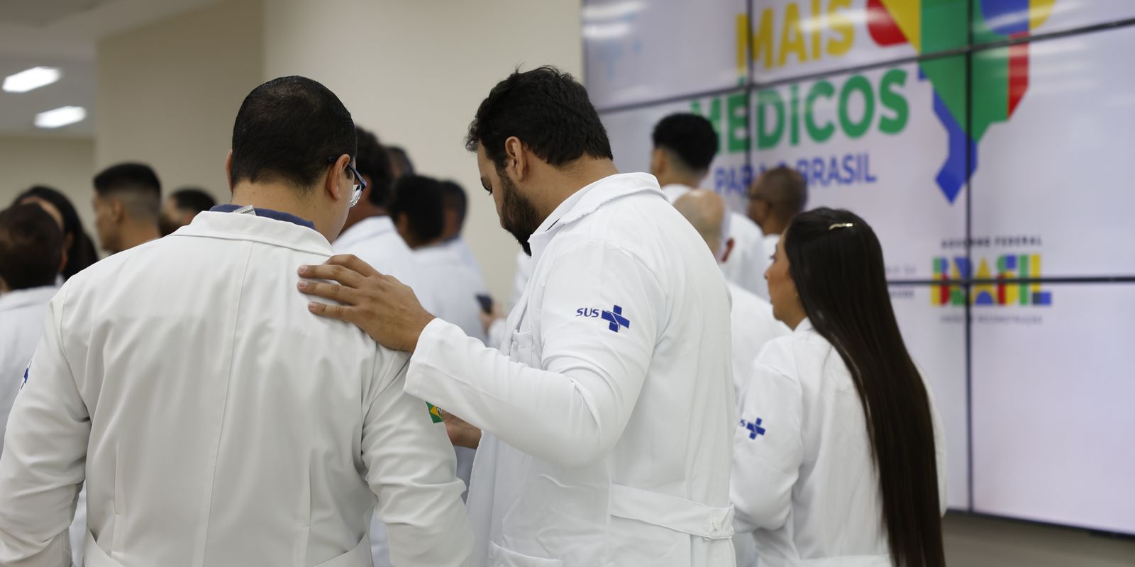 estudantes-de-baixa-renda-de-curso-de-medicina-terao-ajuda-do-governo