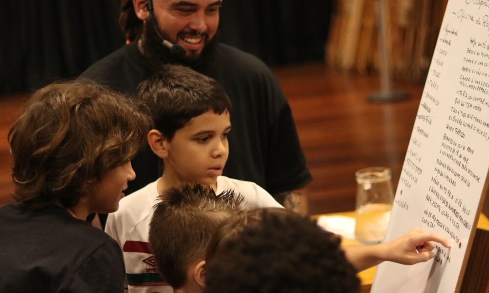 projeto-leva-batalha-de-poesias-a-escolas-publicas-do-rio-de-janeiro