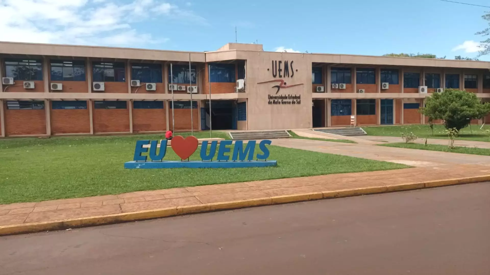 vestibular-2026-da-uems:-isencao-da-taxa-de-inscricao-termina-nesta-quarta-feira