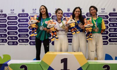 atleta-do-taekwondo-se-despede-de-seu-ultimo-jubs-com-tricampeonato