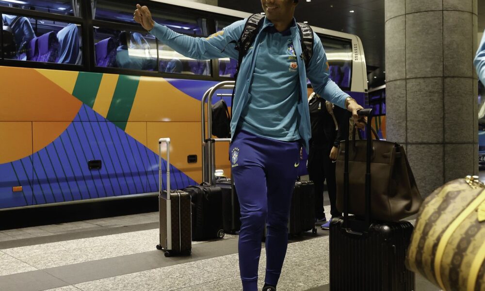 selecao-brasileira-chega-a-toquio-para-amistoso-contra-japao-na-terca