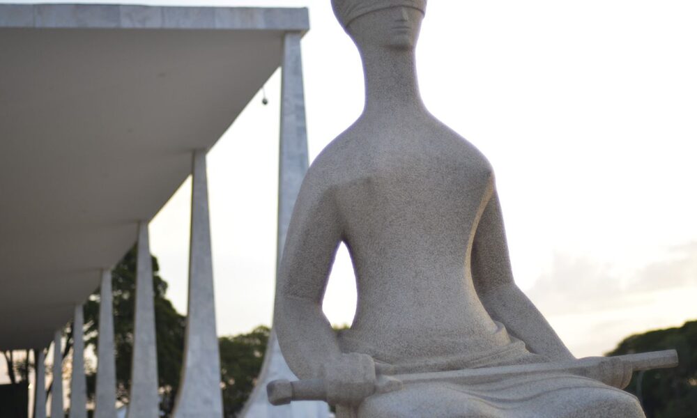 stf-derruba-decisao-que-autoriza-enfermeiros-a-fazer-aborto-legal