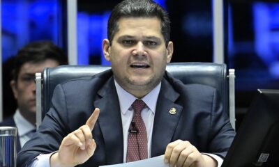 senado-adia-votacao-de-lei-que-tira-resposta-a-tarifaco-do-teto-fiscal