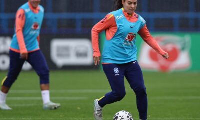 meio-campista-angelina-espera-jogo-dificil-contra-a-inglaterra