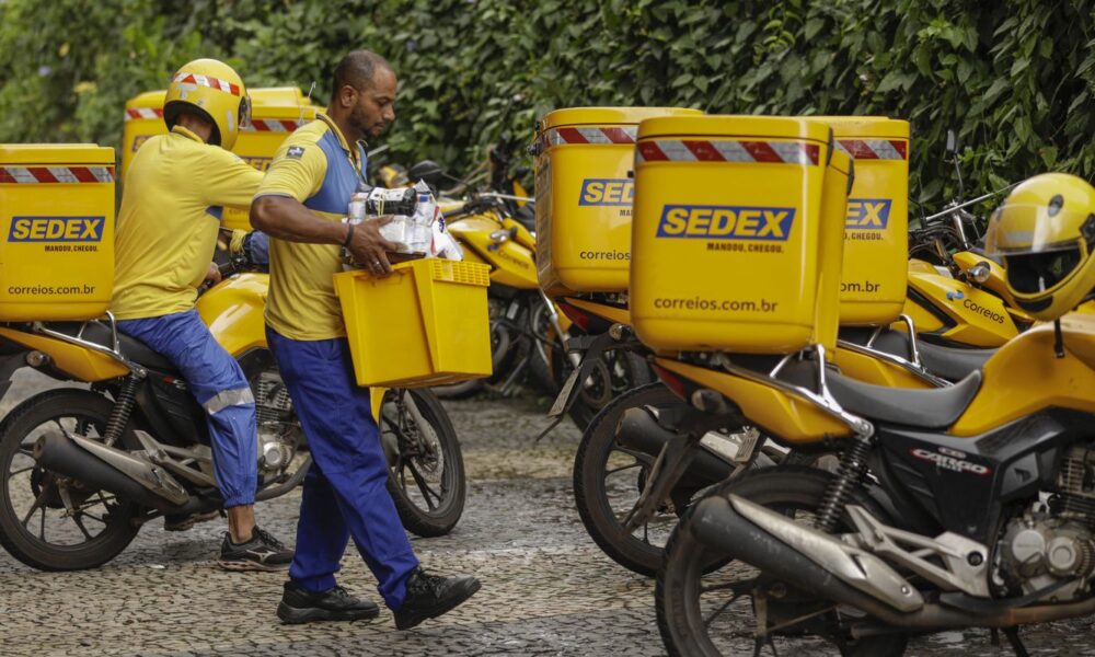 caixa-criara-fundo-imobiliario-para-levantar-recursos-para-os-correios