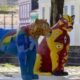 belem-vira-galeria-a-ceu-aberto-com-estatuas-de-oncas-coloridas