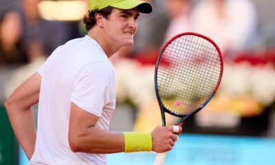 joao-fonseca-vai-a-1a-semi-de-atp-500-apos-abandono-de-rival-no-3o-set