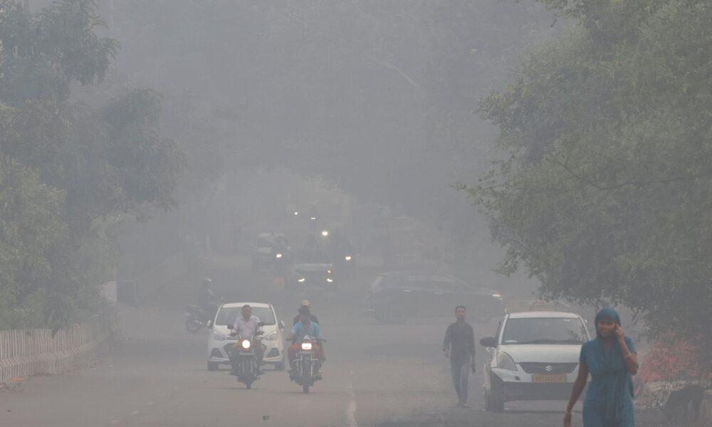 nove-morrem-em-templo-superlotado-na-india