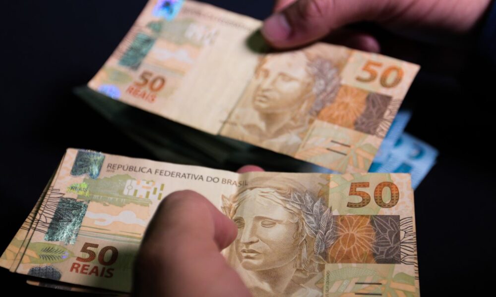 brasileiros-sacaram-r$-455,68-milhoes-esquecidos-em-bancos-em-setembro