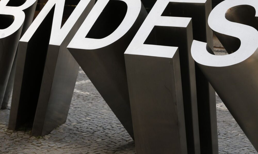 operacoes-de-credito-do-bndes-chegam-a-r$-230-bilhoes