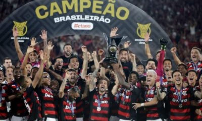 ranking-da-cbf:-flamengo-segue-lider-e-corinthians-sobe-para-segundo