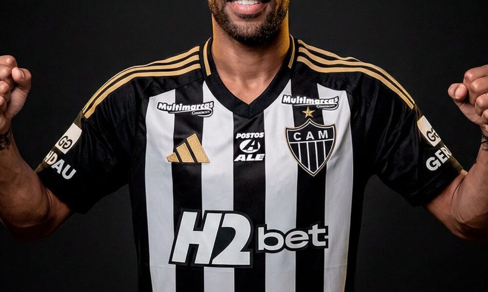 atletico-mg-anuncia-o-lateral-esquerdo-renan-lodi