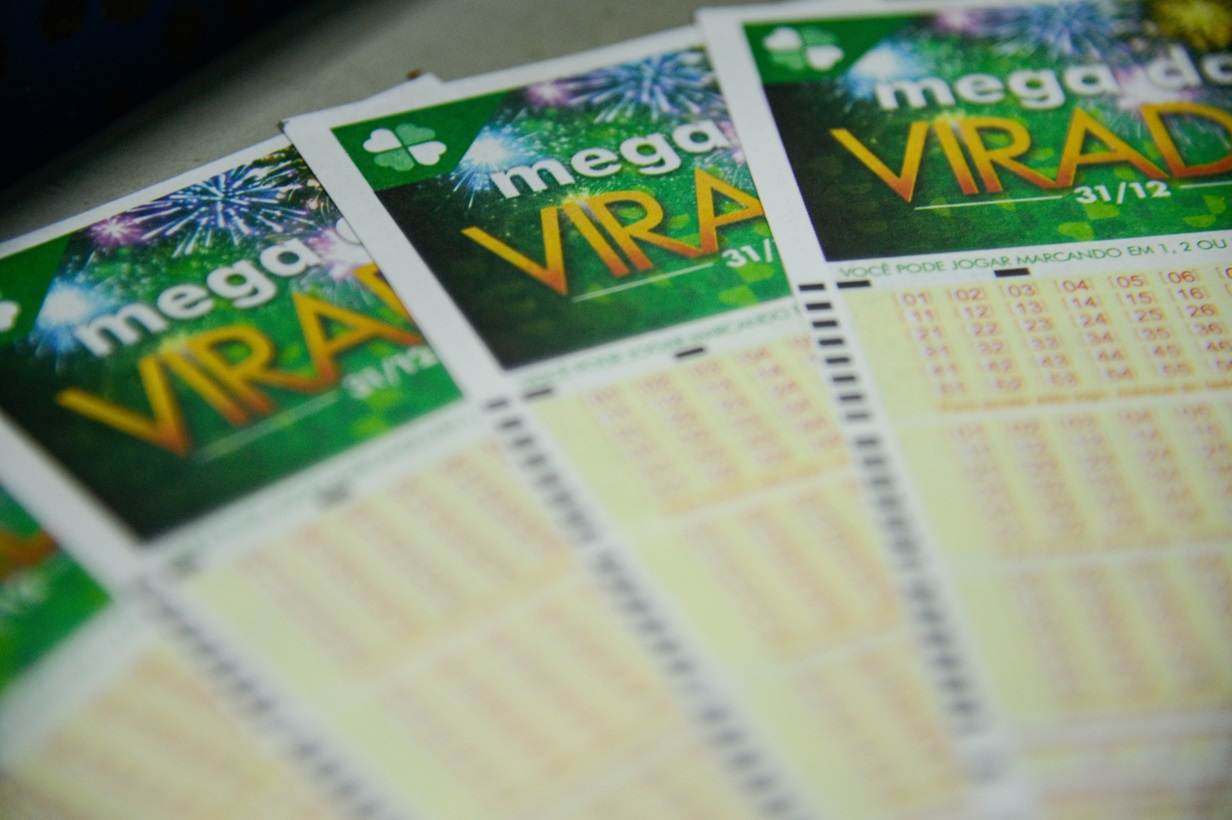 sorteio-da-mega-da-virada-2025-e-adiado-para-1o-de-janeiro;-premio-vai-a-r$-1,09-bi
