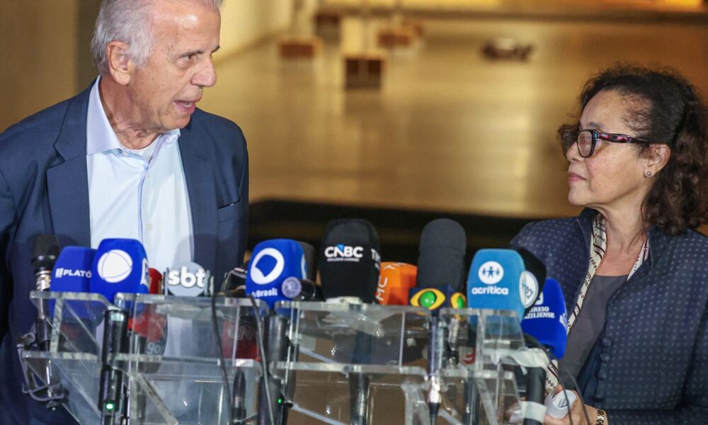 cem-turistas-brasileiros-deixaram-a-venezuela-apos-ataque-dos-eua