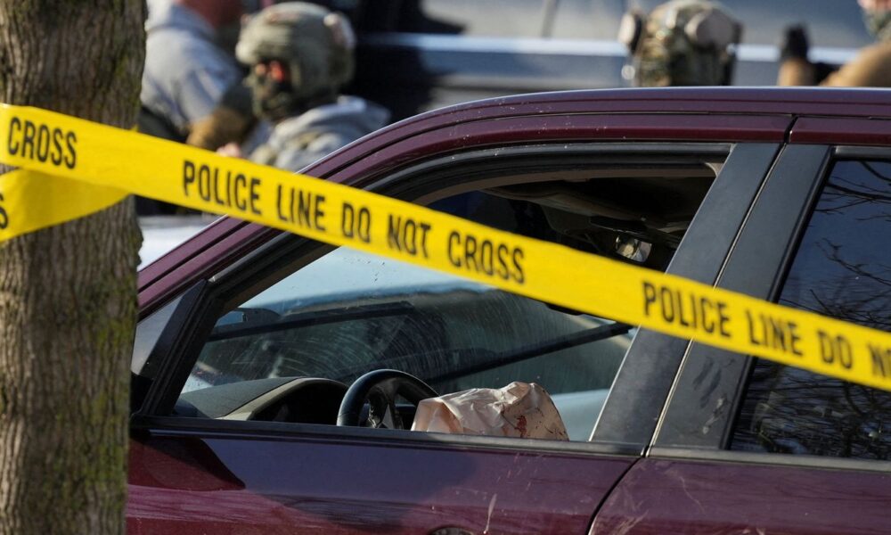 agente-de-imigracao-atira-e-mata-mulher-em-minneapolis,-nos-eua