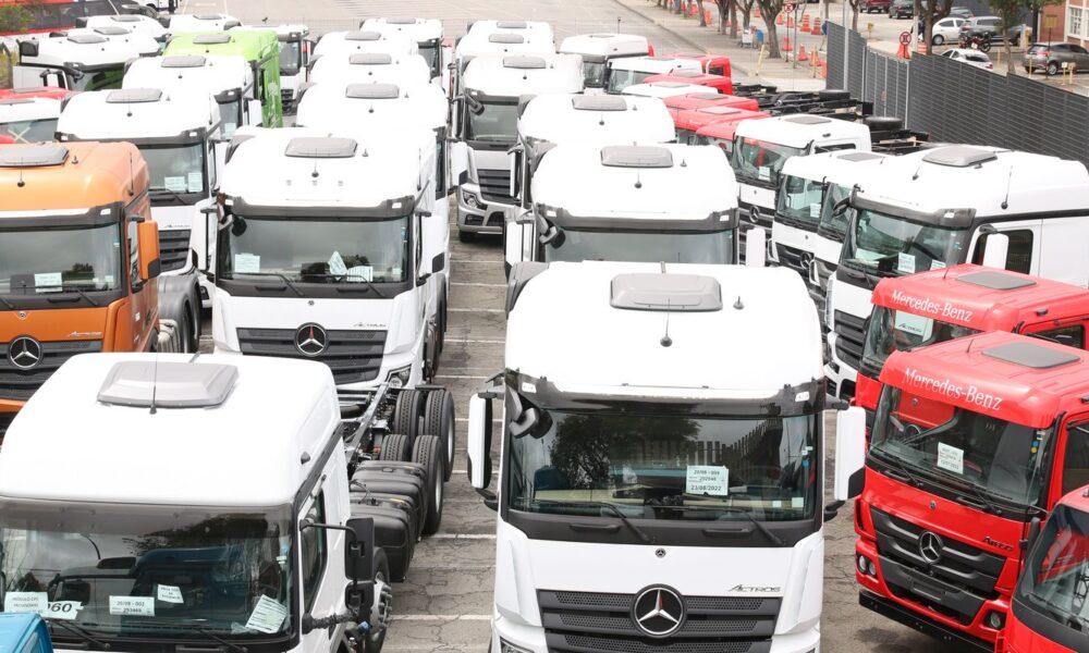 governo-anuncia-r$-10-bilhoes-em-credito-para-compra-de-caminhoes