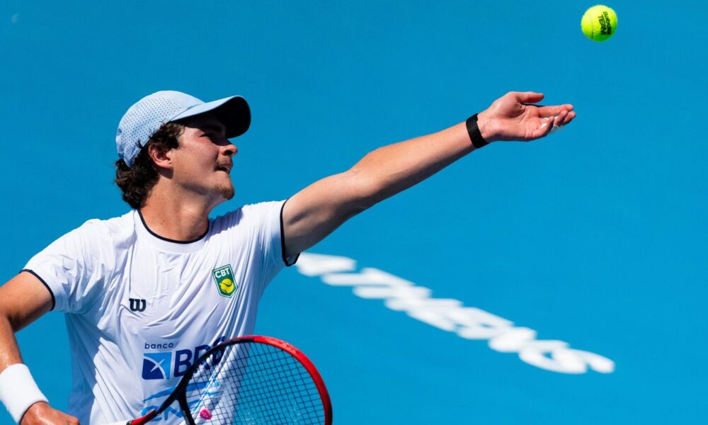 dores-lombares-tiram-joao-fonseca-de-mais-um-torneio-na-australia