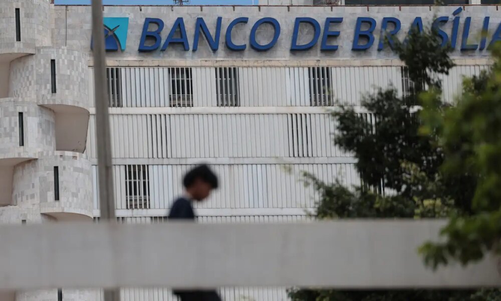brb-descarta-risco-de-intervencao-e-estuda-vender-ativos-do-master