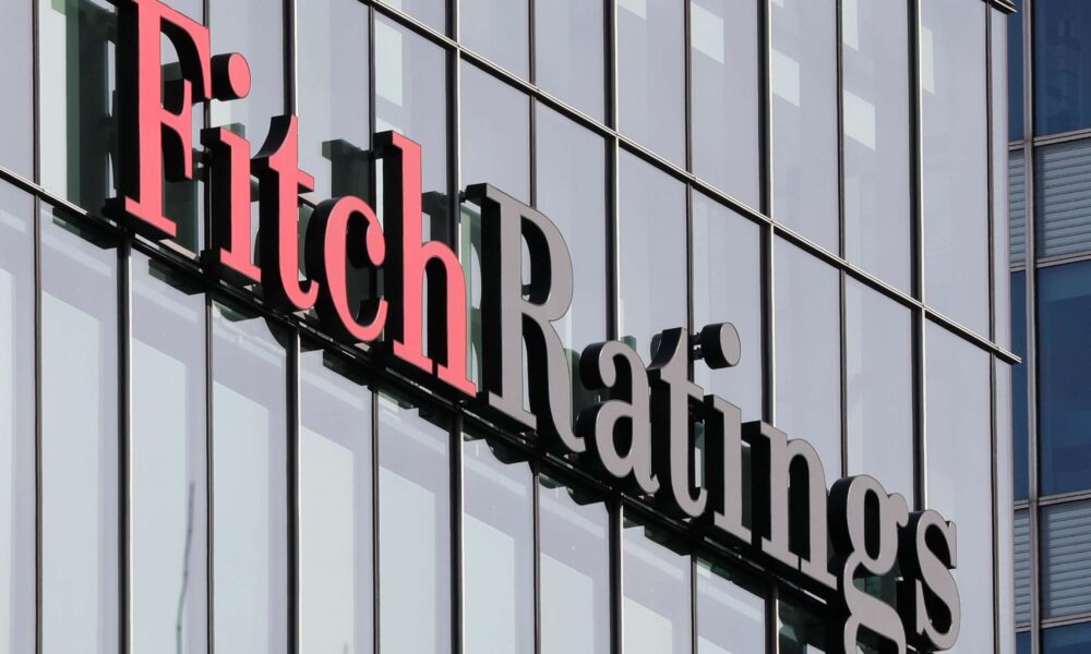 fitch:-fraqueza-da-demanda-interna-da-china-limitara-crescimento-a-4,1%-em-2026