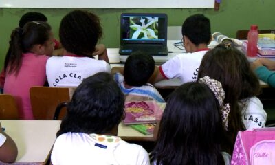 tv-brasil:-racismo-na-escola-e-tema-do-caminhos-da-reportagem