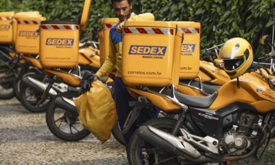 moraes-suspende-beneficios-de-acordo-que-encerrou-greve-dos-correios