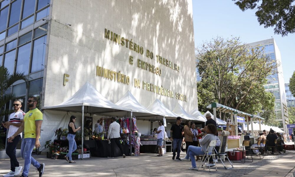 governo-libera-mais-r$-4,6-bi-para-pagar-saque-aniversario-do-fgts