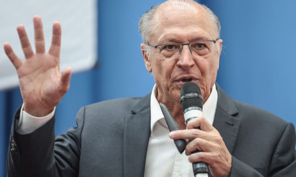 alckmin-elogia-suspensao-do-pagamento-de-penduricalhos-por-flavio-dino
