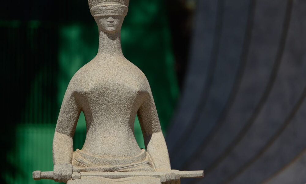 stf:-caixa-dois-pode-ser-punido-como-improbidade-administrativa