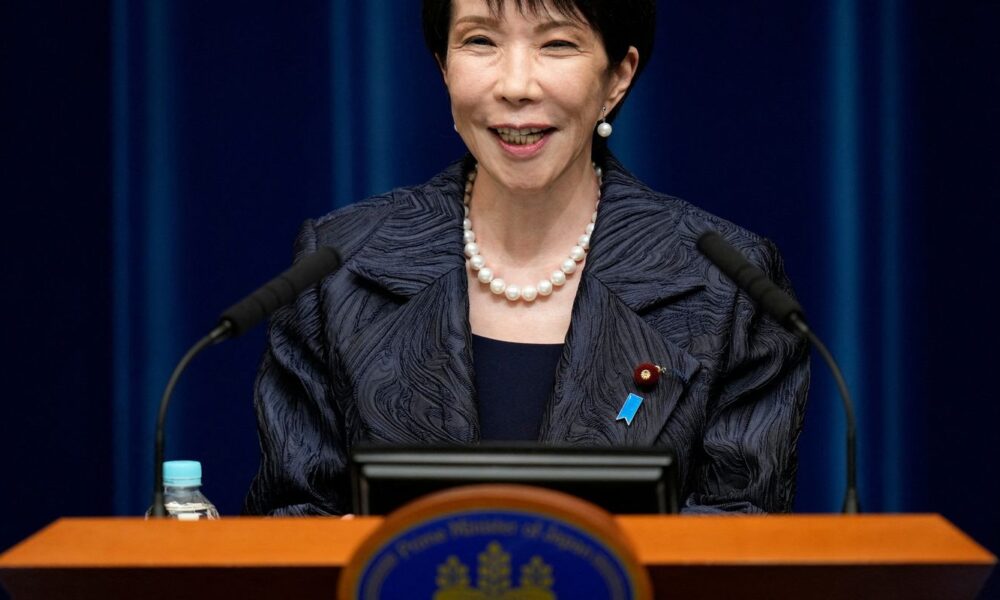 sanae-takaichi-obtem-vitoria-eleitoral-historica-no-japao