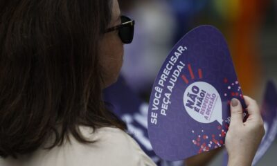 carnaval:-80%-das-mulheres-temem-assedio-e-quase-metade-ja-foi-vitima