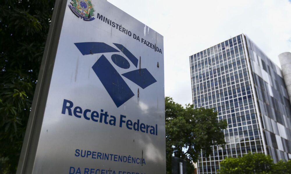 receita-admite-acesso-indevido-a-dados-de-ministros-do-stf-e-parentes