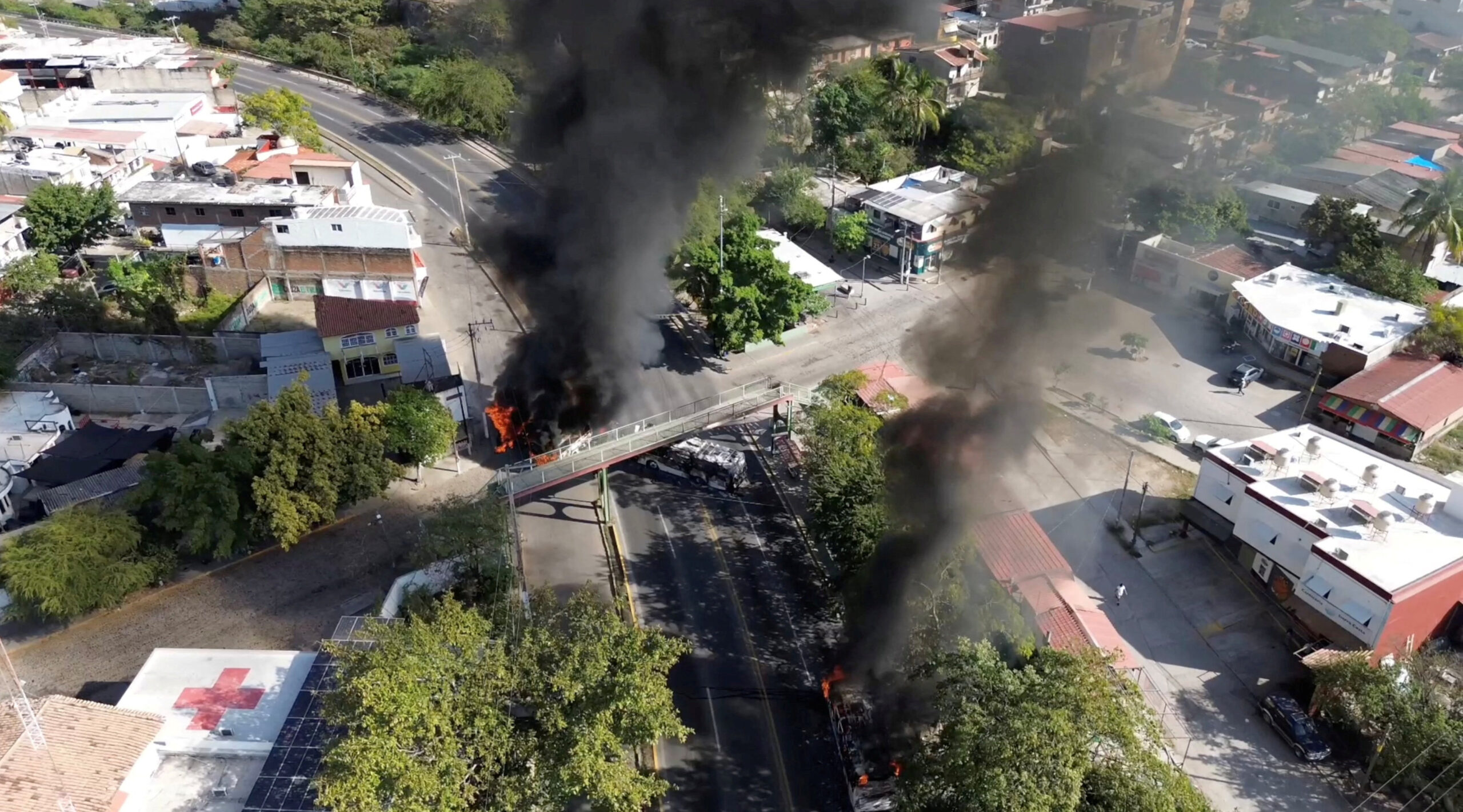 o-que-esta-acontecendo-no-mexico?-entenda-onda-de-violencia-apos-morte-de-el-mencho