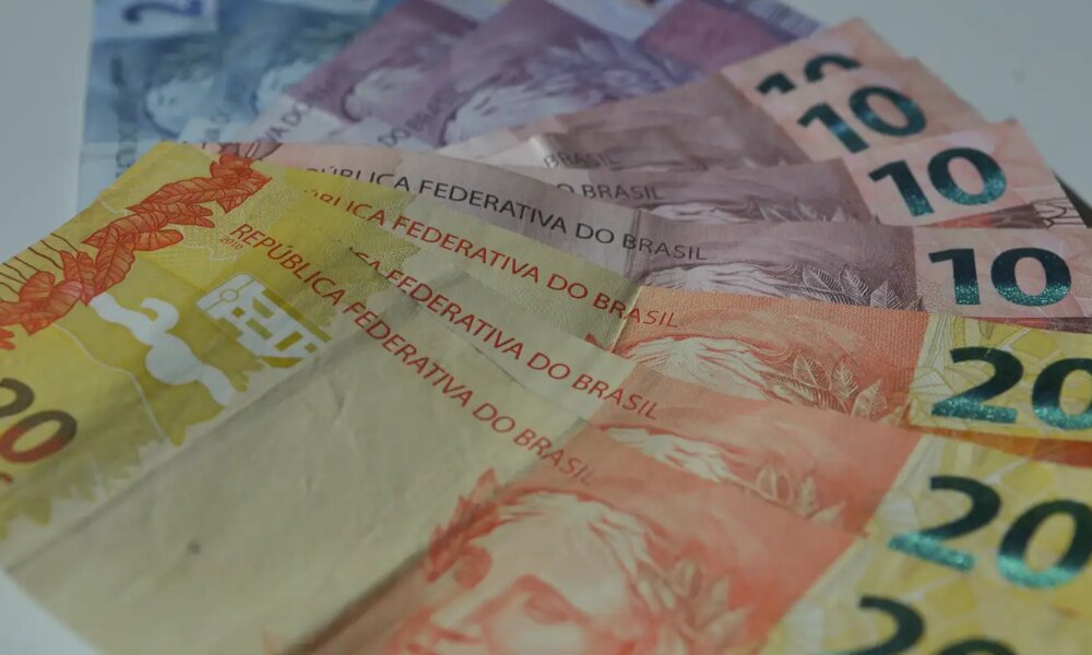 renda-domiciliar-per-capita-chega-a-r$-2.316-em-2025,-diz-ibge