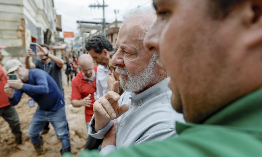 perdas-materiais-serao-recuperadas,-diz-lula-em-visita-a-minas-gerais
