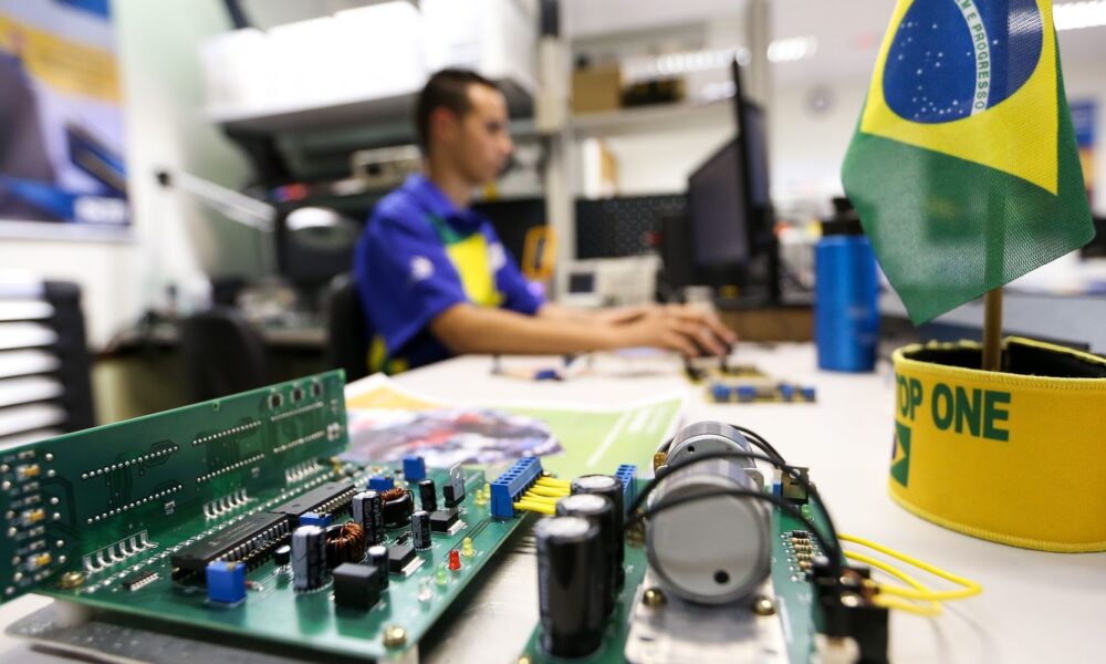 educacao-profissional-no-brasil-cresce-mais-de-68%-em-cinco-anos