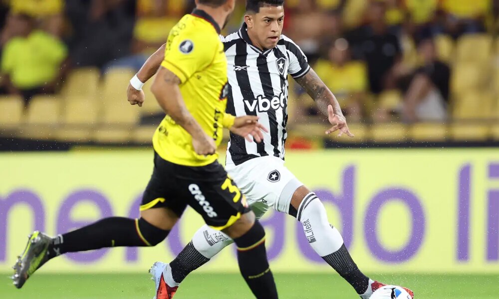 pre-libertadores:-botafogo-arranca-empate-com-barcelona-em-guayaquil