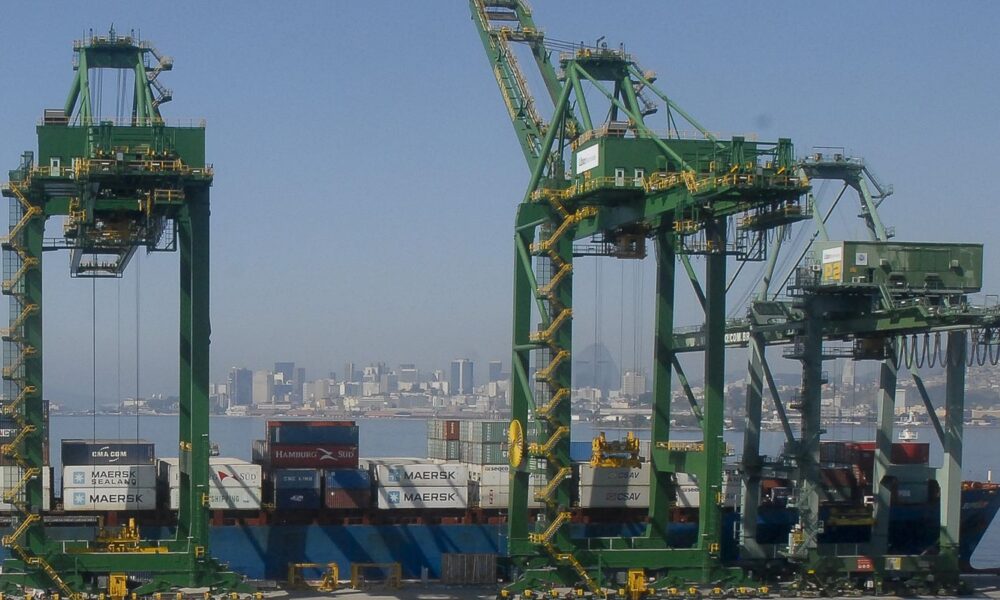 exportacoes-para-o-oriente-medio-caem-26%-desde-inicio-da-guerra