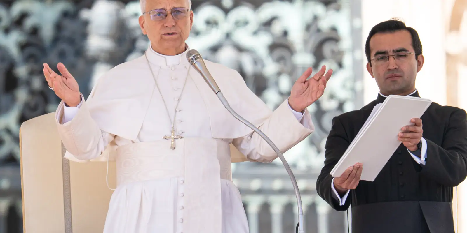 papa-pede-fim-da-guerra,-enquanto-eua-e-ira-negociam-paz
