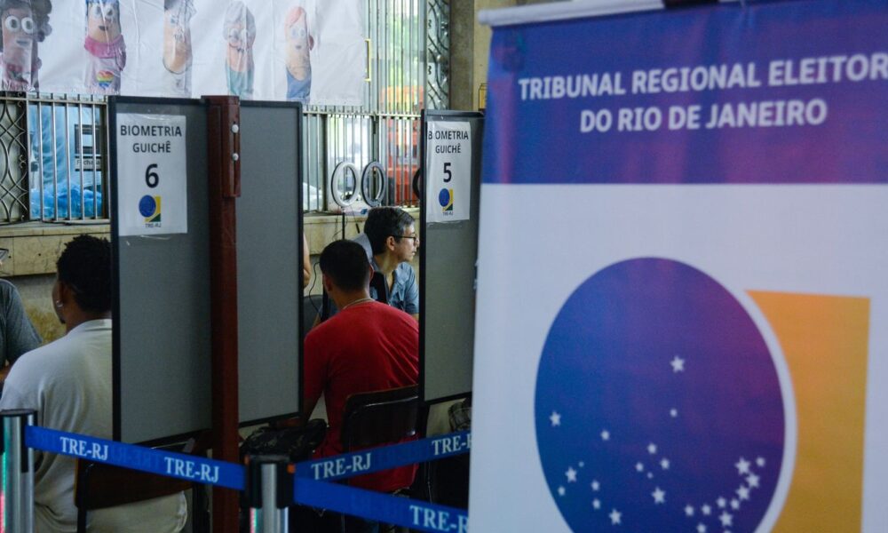 tre-rj-faz-plantao-para-regularizar-situacao-de-eleitores