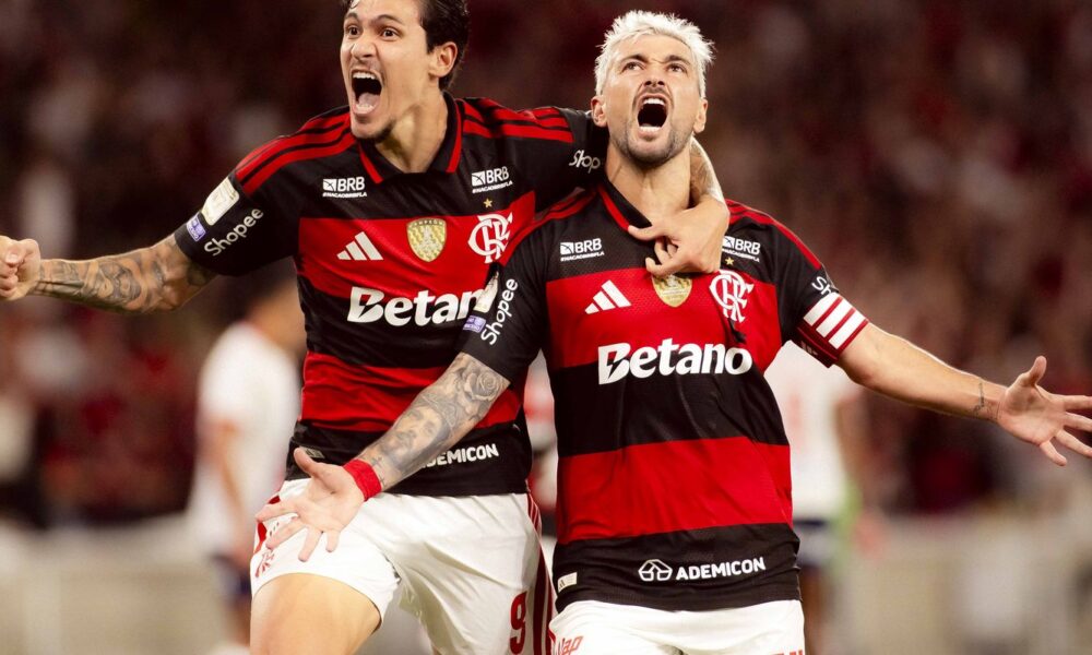 fla-estreia-na-copa-do-brasil-com-triunfo-de-2-a-1-sobre-o-vitoria