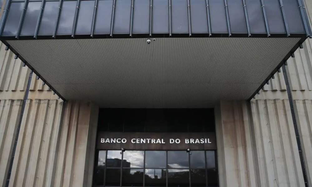 copom-decide-selic-em-meio-a-guerra-e-inflacao-acelerando
