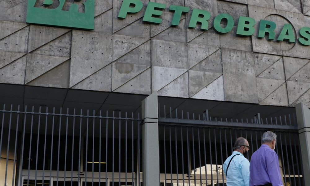 petrobras-bate-novo-recorde-na-producao-de-barris-de-petroleo-e-gas