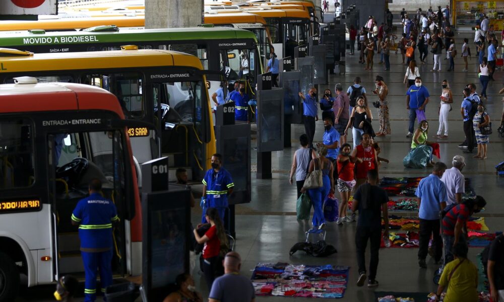 tarifa-zero-no-transporte-poderia-ser-novo-bolsa-familia,-diz-estudo