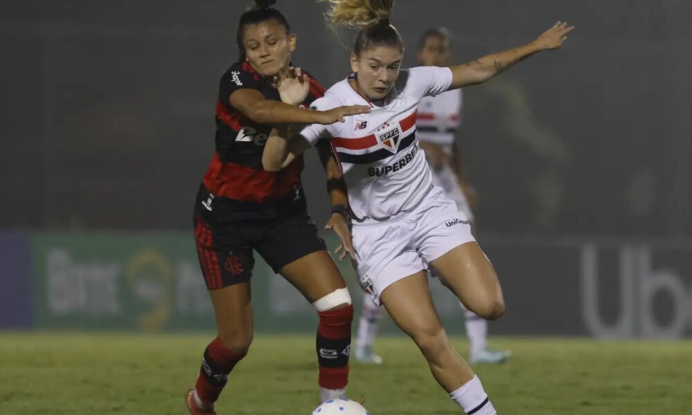 br-feminino:-sao-paulo-vence-flamengo-para-assumir-vice-lideranca