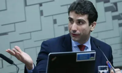 galipolo:-fatia-da-divida-publica-atrelada-a-selic-pode-dificultar-trabalho-do-bc