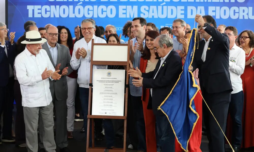 brasil-nao-e-menor-nem-menos-competitivo-do-que-ninguem,-diz-lula