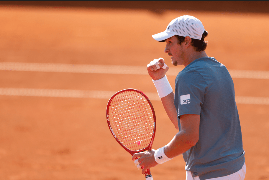 fonseca-joga-confiante-e-ganha-1o-jogo-em-roland-garros;-veja-proximo-adversario