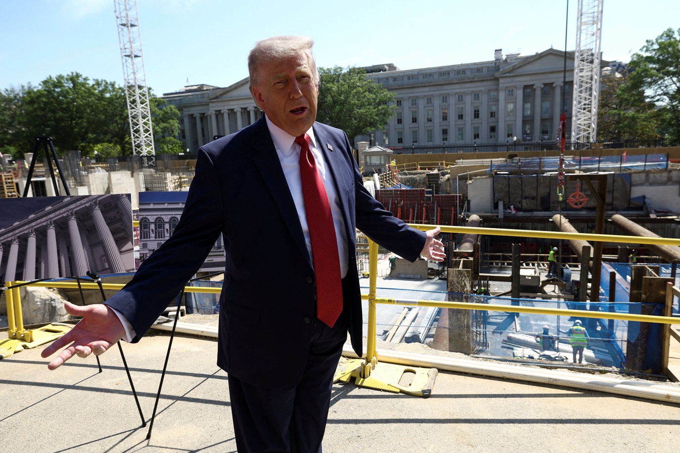 trump:-ira-nunca-tera-arma-nuclear-e-eua-trabalham-com-governo-da-venezuela