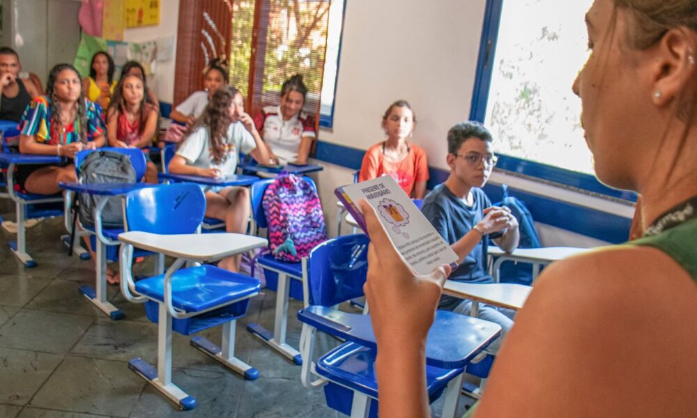 dores-menstruais-tiram-das-aulas-4-em-cada-10-alunas-no-pais