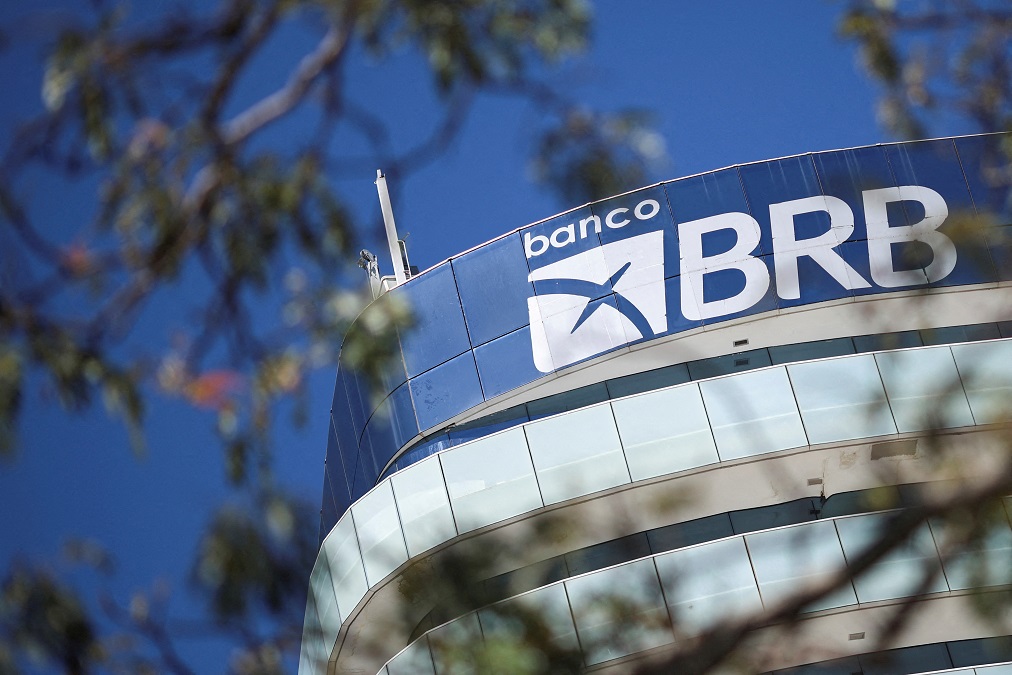 presidente-do-brb-diz-ao-senado-nao-saber-quantas-vezes-vorcaro-foi-ao-banco